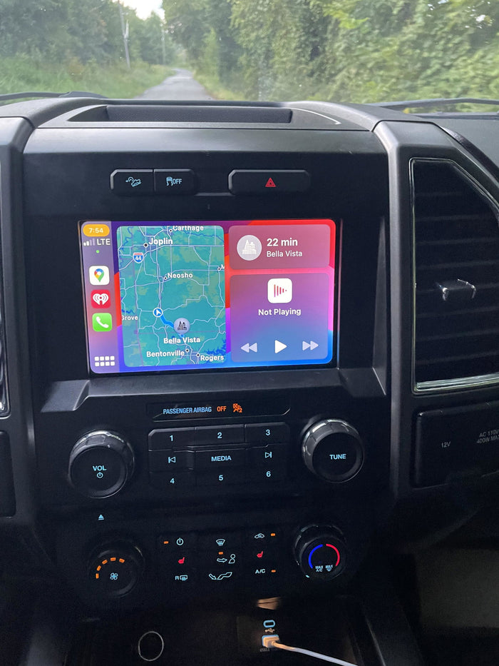 8" SYNC 3 touchscreen